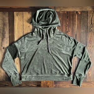 OFFLINE BY AERIE • After Party green velour soft hoodie streetwear cowl neck